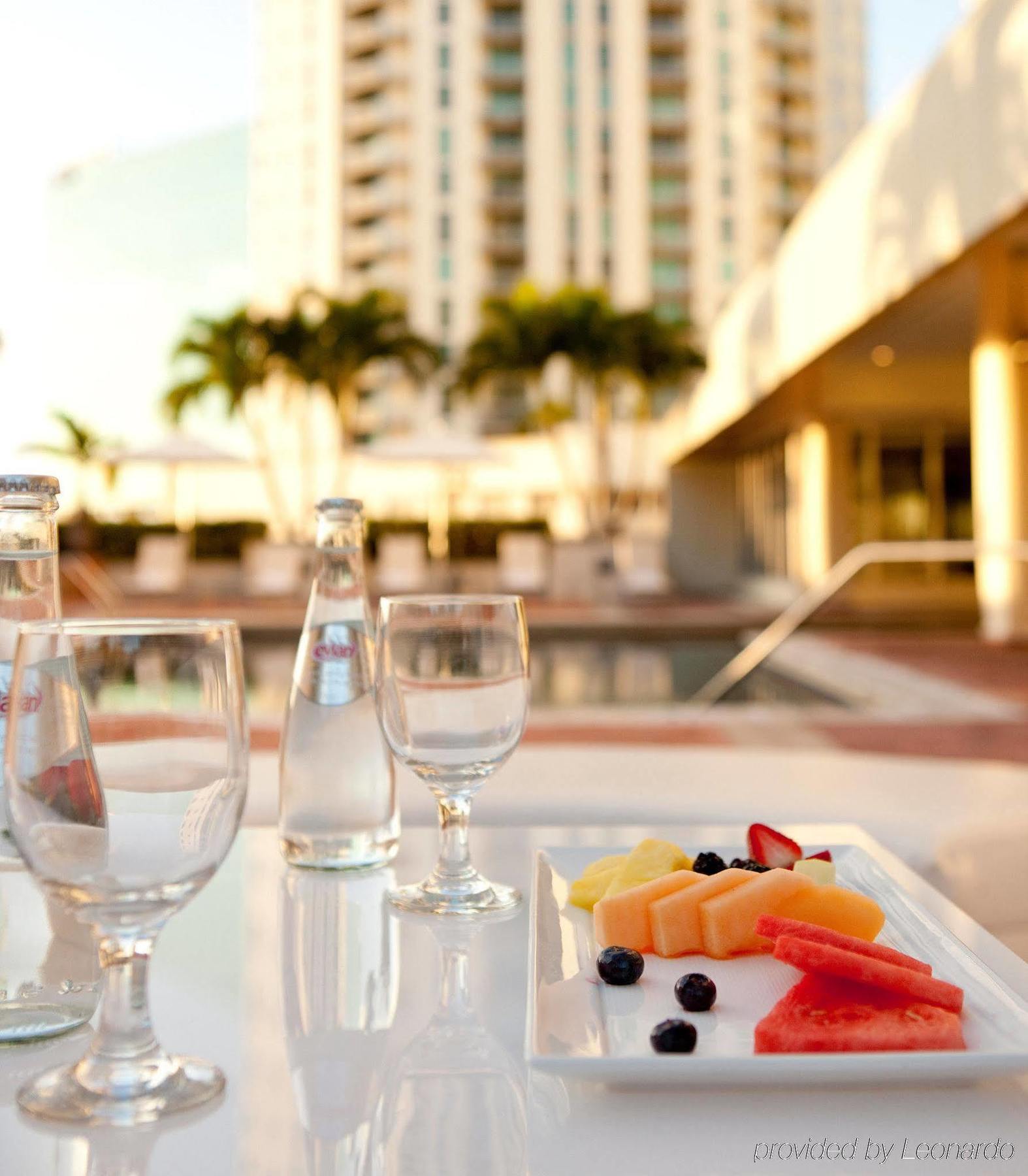 Miami Marriott Dadeland Hotel Glenvar Heights Exterior photo